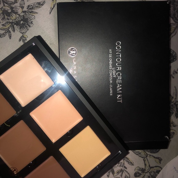 Anastasia Beverly Hills Contour Cream Kit - Picture 2 of 3
